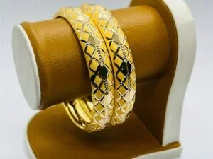 Classic bangles set 001